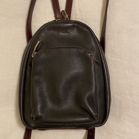 Roots Handbags - Vintage Roots Backpack Purse 🇨🇦 Made in Canada